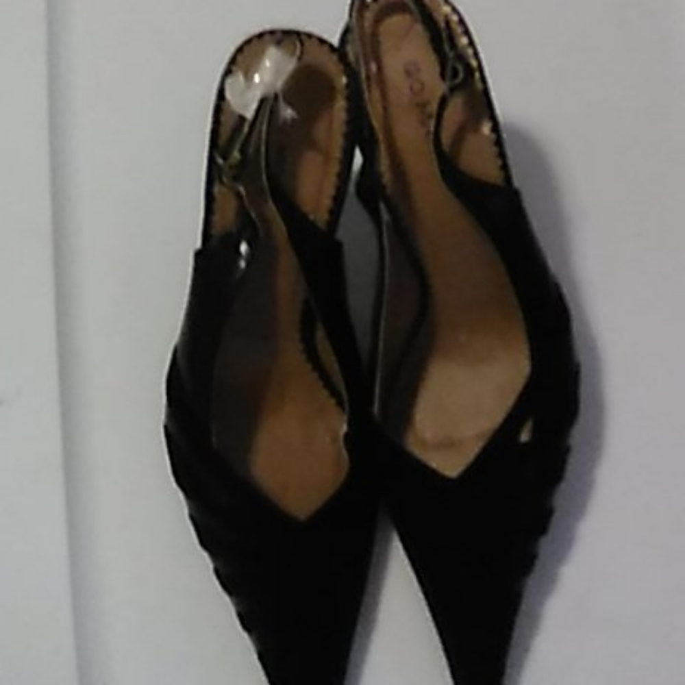 Shoes - Picture 2 of 2
